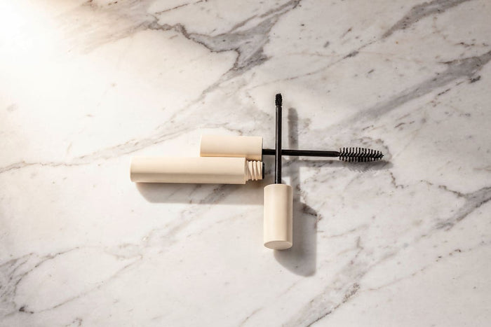 How to Stop Mascara Clumping: 7 Simple Fixes for Smooth, Separated Lashes